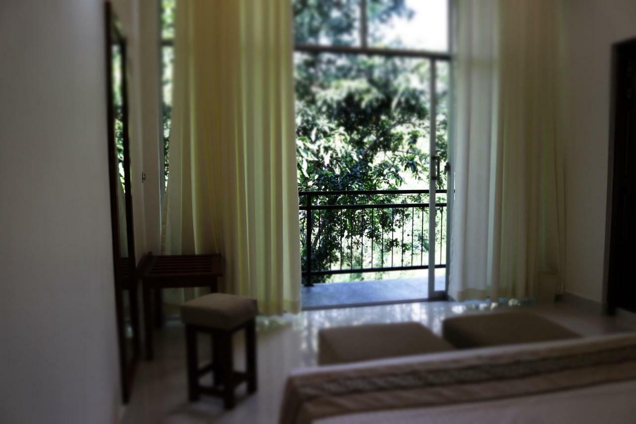 Hill Country Villa Kandy Esterno foto